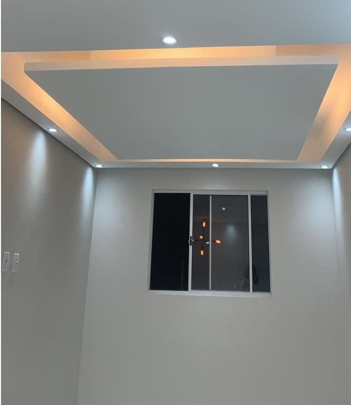 Sanca em drywall com acabamento iluminado e efeito premium
