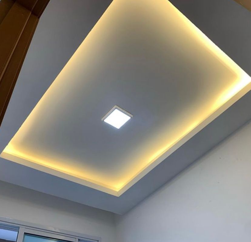 Sanca e forro em drywall com iluminação integrada