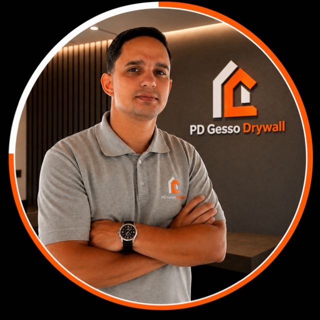 Wallace Policarpo — fundador da PD Gesso Drywall, empreiteira de drywall em Itajaí/SC